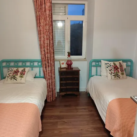 Casa Da Nogueira * Alvorninha